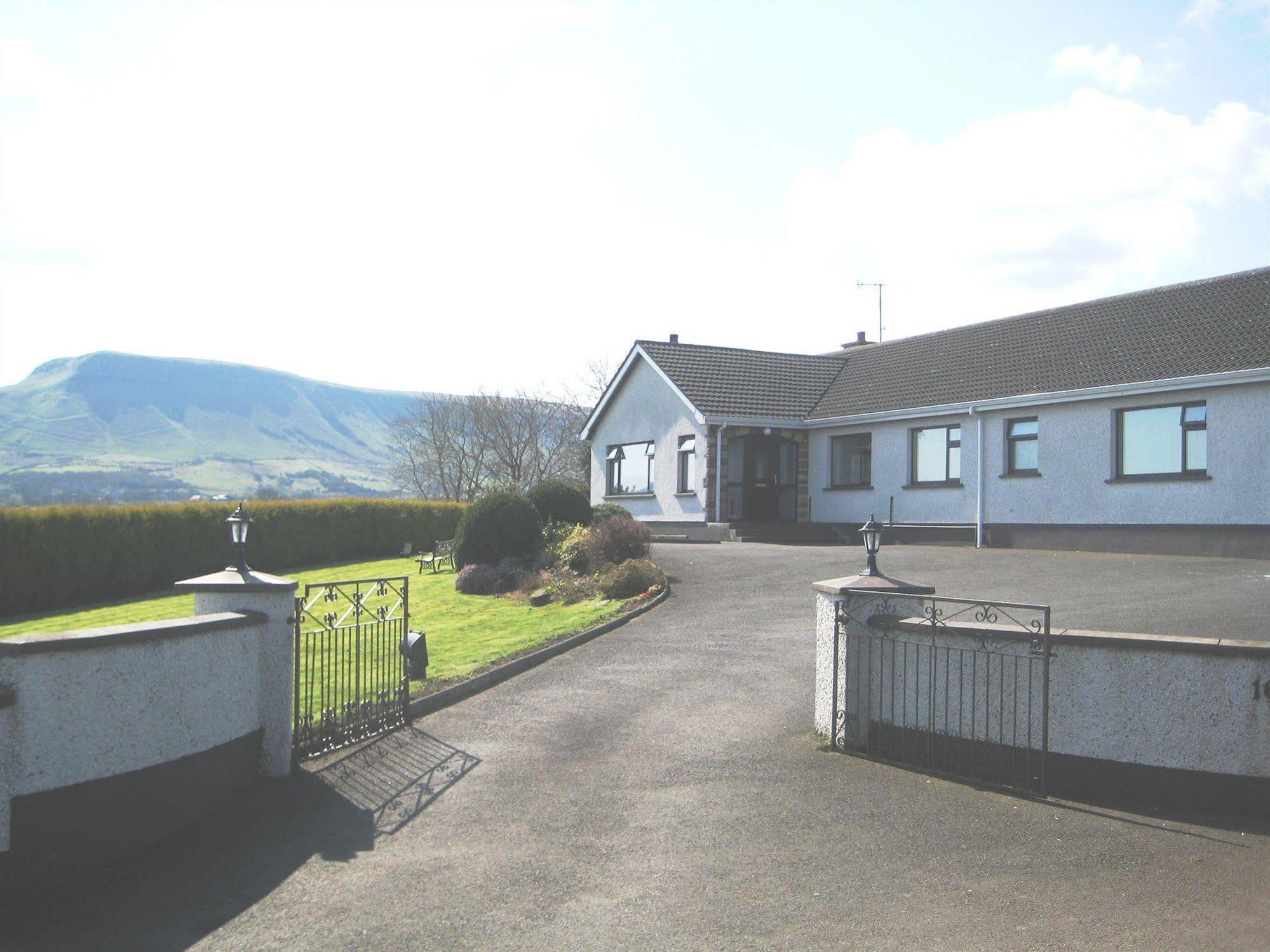 Hotel Cullentra House Cushendall Exterior foto
